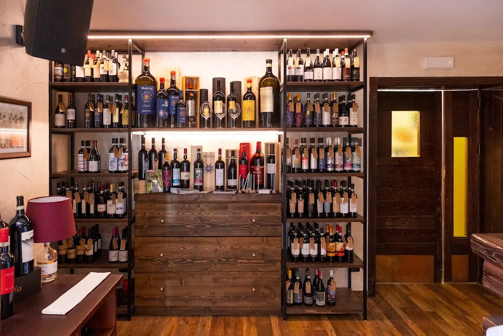 Osteria 99 restaurant in Frazione Chiesa