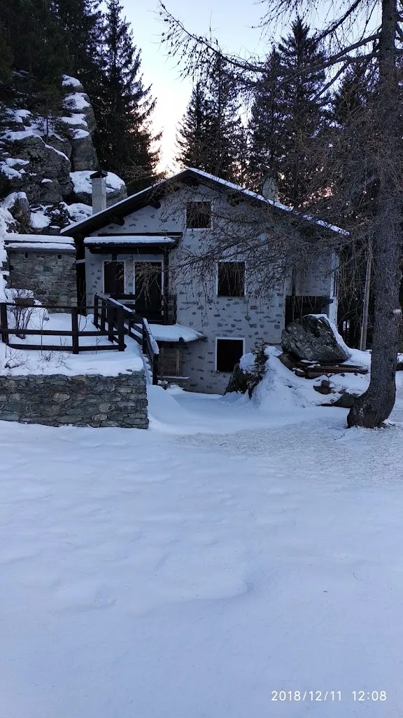 N Tanti_Chalet Tana del Grillo_Frazione Chiesa_review