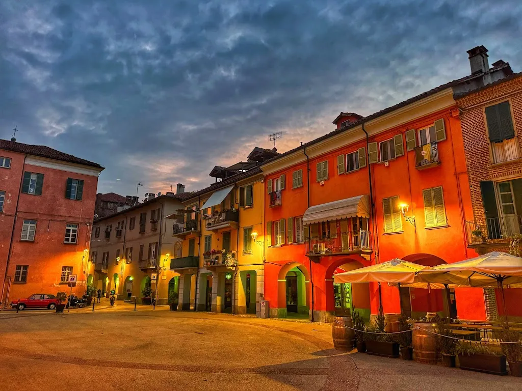 Rebbecca Johnson_Vineria in Piazzetta_Fossano_review