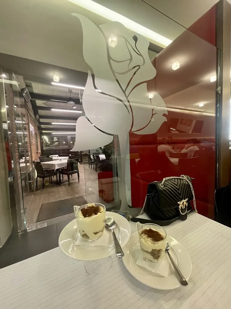 Laura Rossano_La Rosa Blu Pizzeria Ristorante_Fossano_review