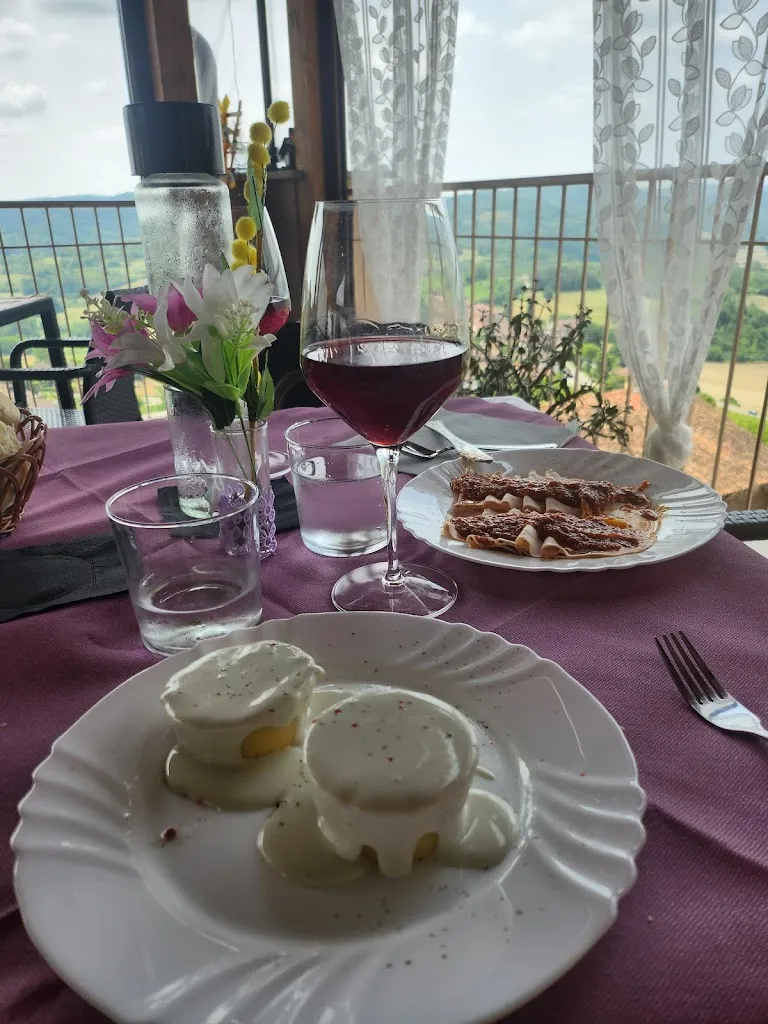 Bar Ristorante La Canche Gabiano_Gabiano_slider_image_2