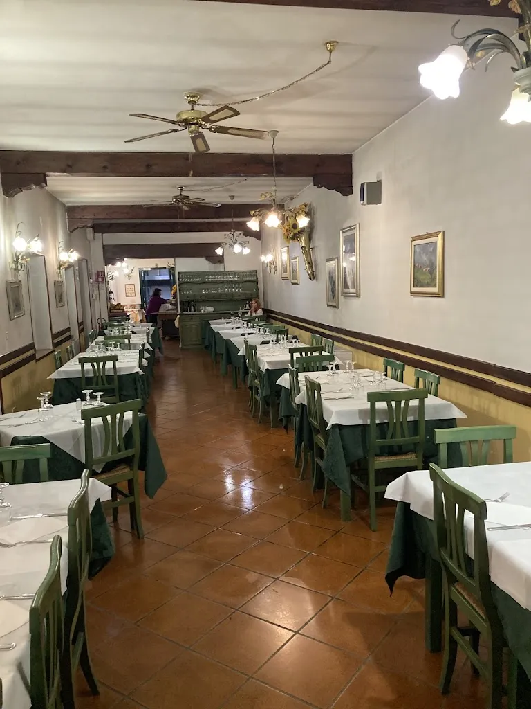 Usteria E Firadu restaurant in Garbagna