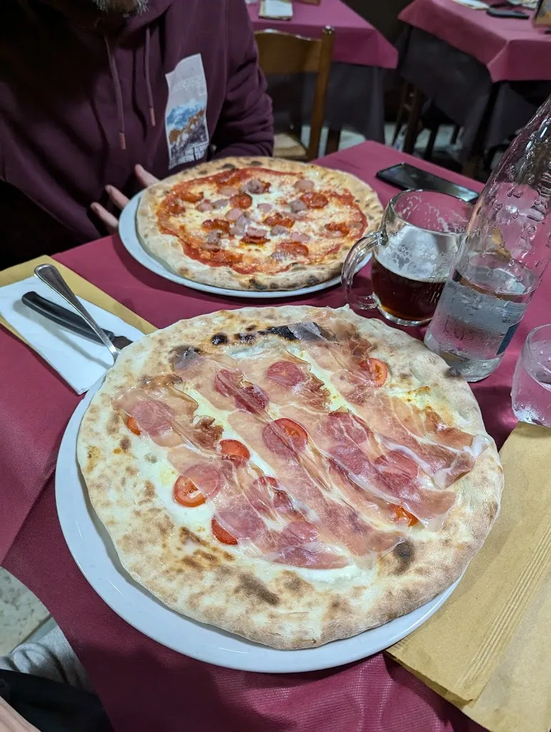 Mireia Chica_Ristorante Pizzeria 'Il Farinello'_Garessio_review