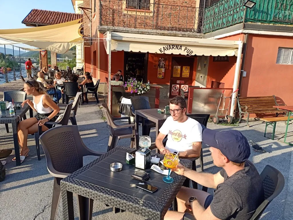 Vittorio Mazzia_Pub Bar Kavarna_Garessio_review