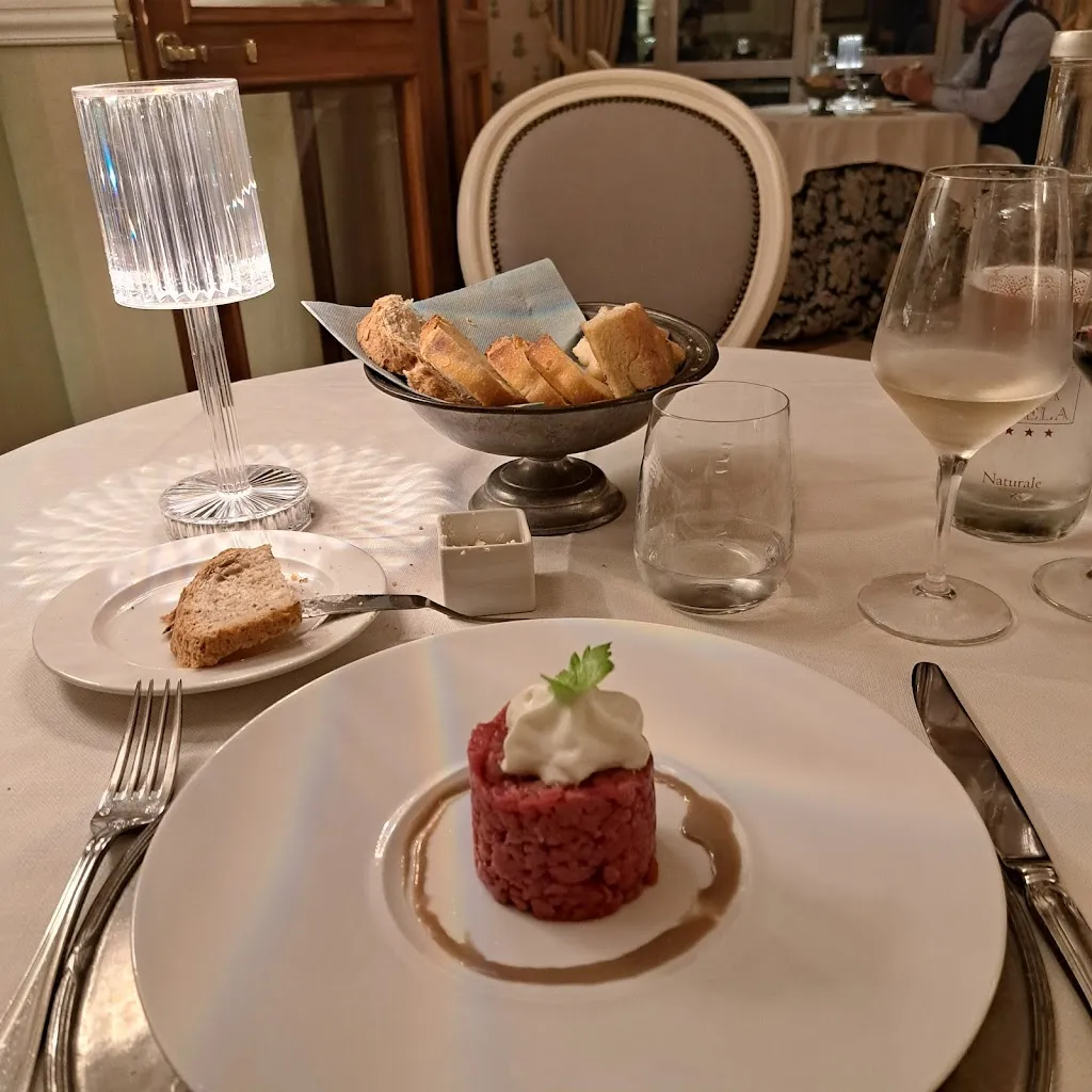 Ristorante Villa Pomela_Francavilla Bisio_slider_image_2