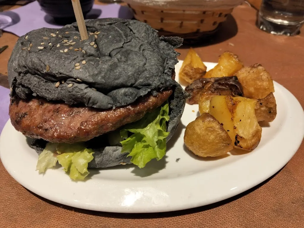 matteo pellegrini_URBAN BBQ 1982_Francavilla Bisio_recensione