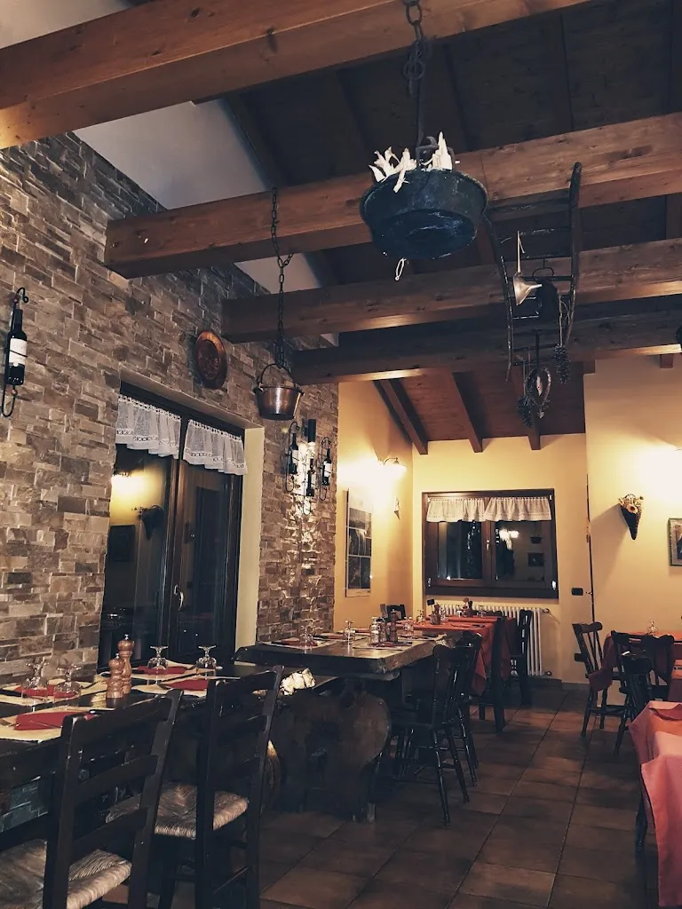 Osteria La Baita Di Motetta Michele restaurant in Gabbio-Cereda-Ramate