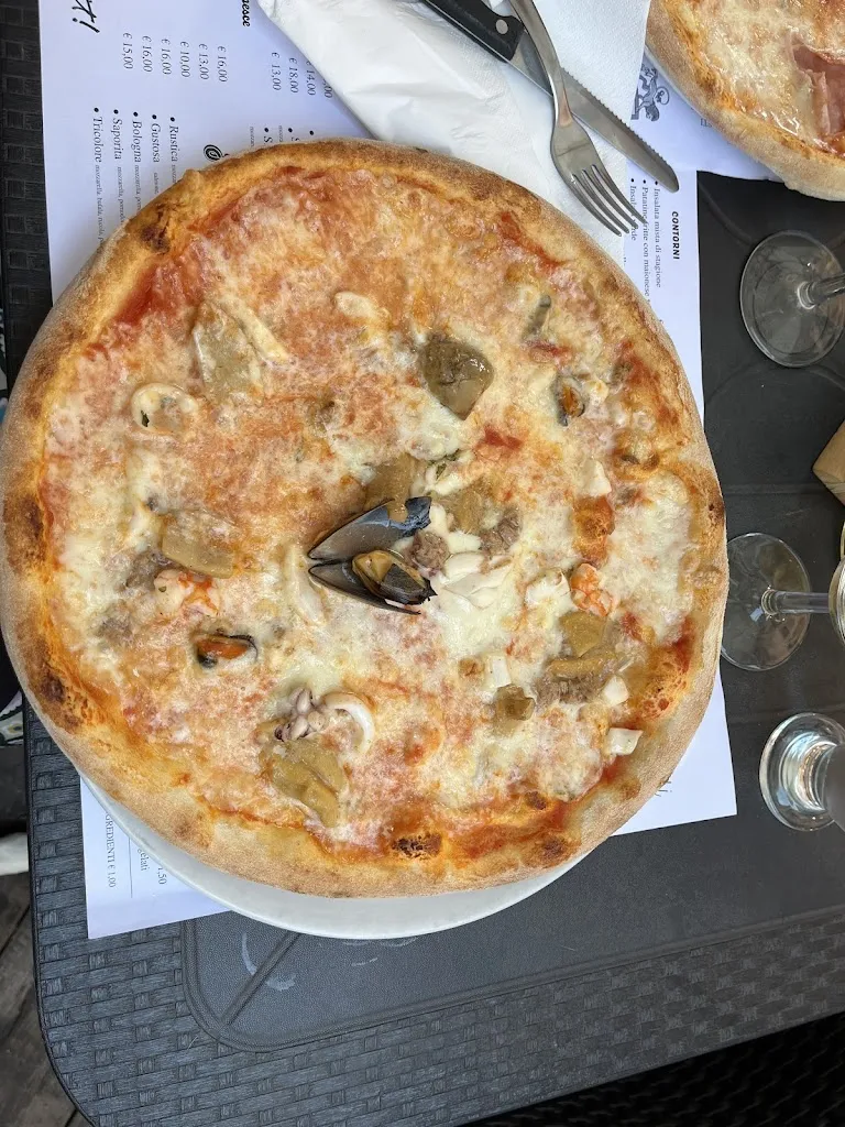 Tanya Bright_Ristorante Pizzeria I Cavalieri_Gabbio-Cereda-Ramate_review