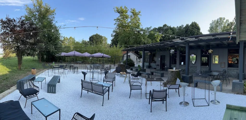 Gold bistrot restaurant in Galliate