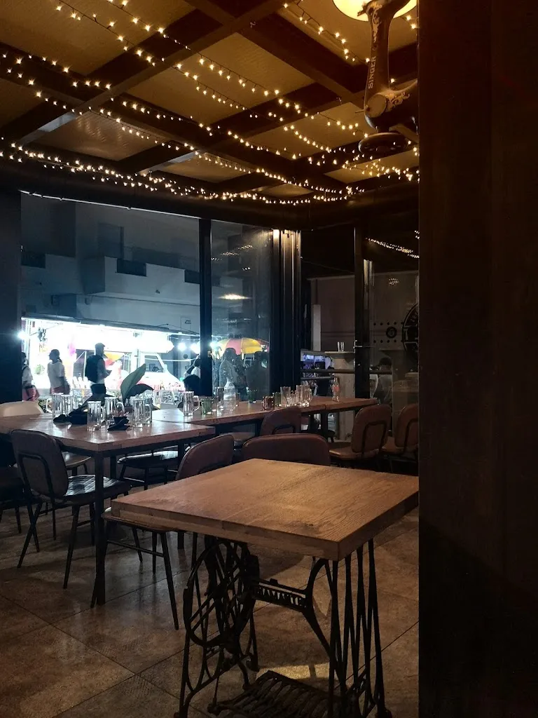 Hamlet_Casalincontrada_slider_image_1