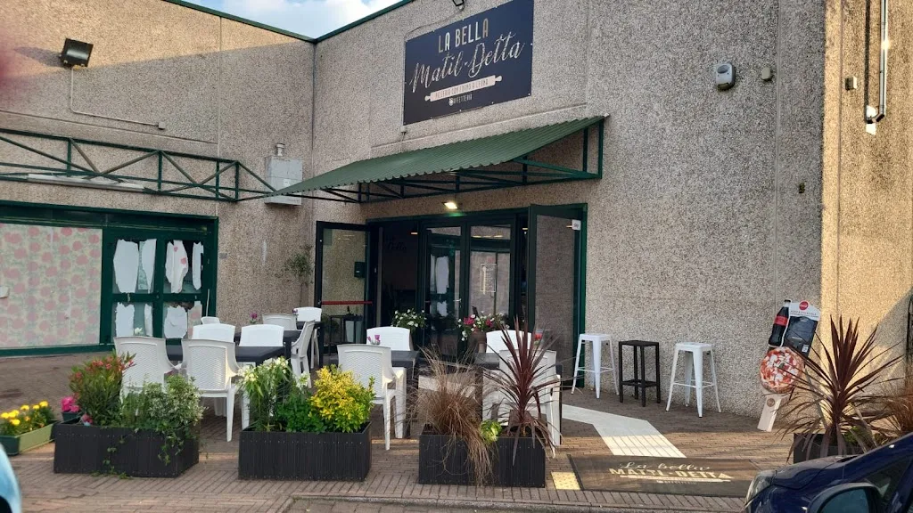 La Bella Matil Detta Pizzeria con forni a legna & Forno Gluten Free restaurant in Galliate