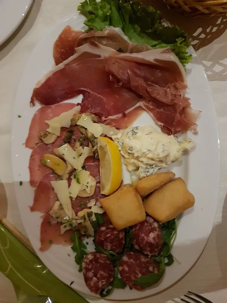 Roeland Rypens_Lion House Trattoria Pizzeria_Galliate_review