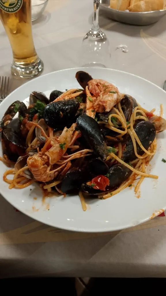 Ristorante Pizzeria Mambly Bed & Breakfast Fiume ticino_Galliate_slider_image_3