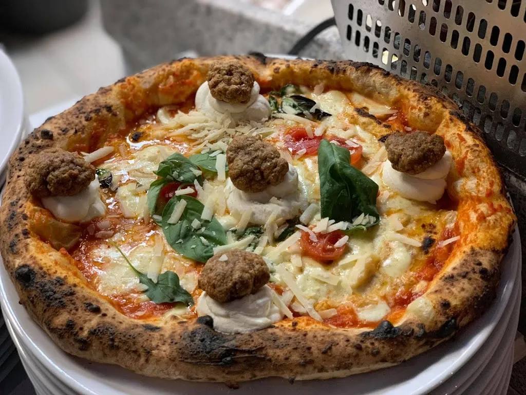 ReTró Pinsa e Drink Galliate_Galliate_slider_image_2