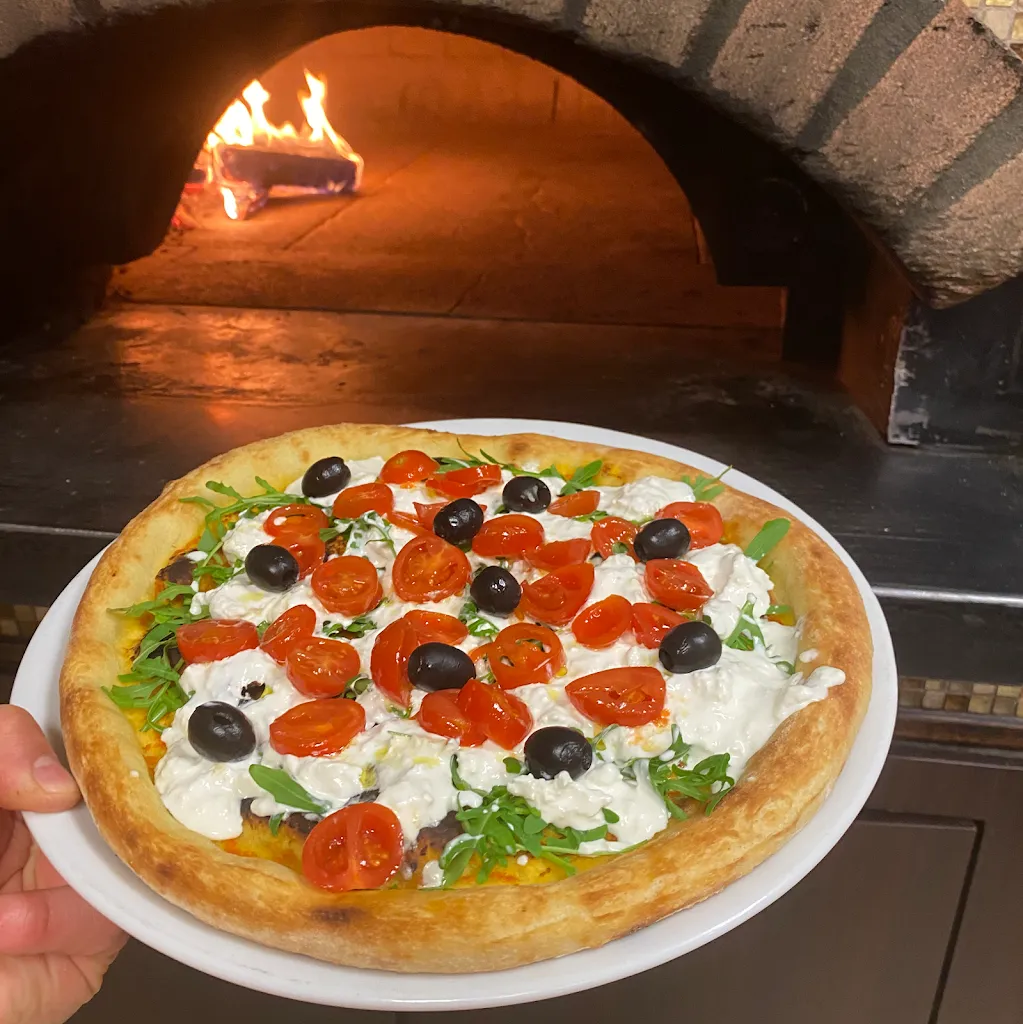 Pizzeria Il Capriccio 2_Galliate_slider_image_3