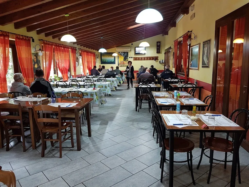 Bar Ristorante Nuovo Lago Maggiore restaurant in Galliate