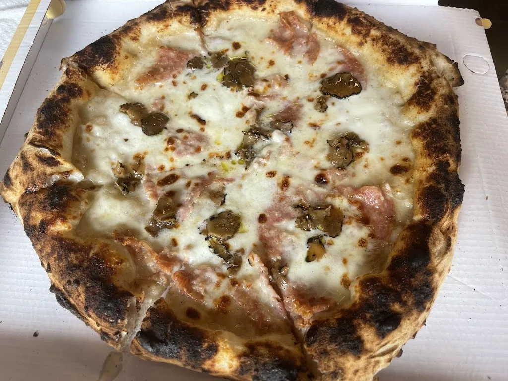 Igor Basov_Pizzeria Diciannove 08_Galliate_review