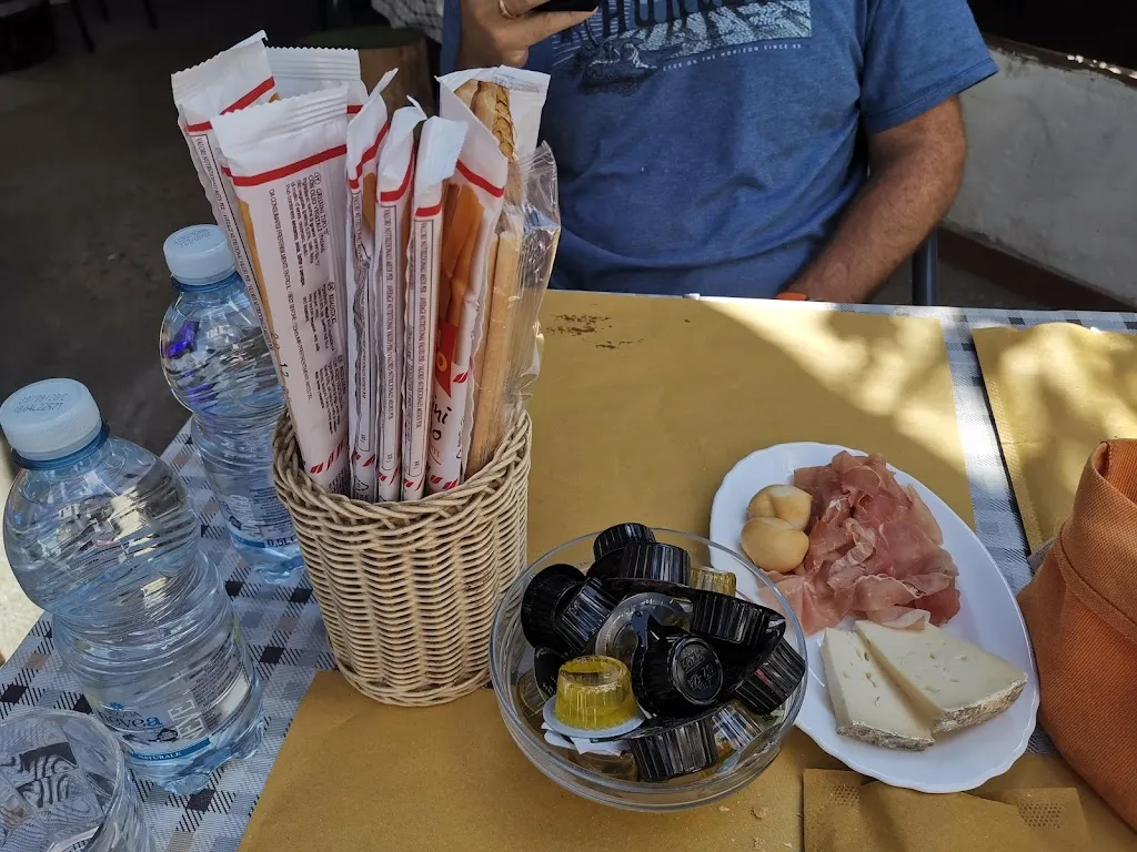 Alba Irles Sancho_La Vigna Vecchia_Galliate_review