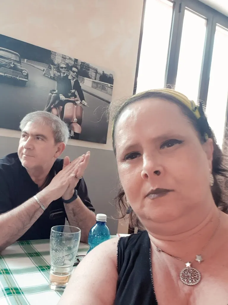 Pizzeria del Angolo restaurant in Galliate