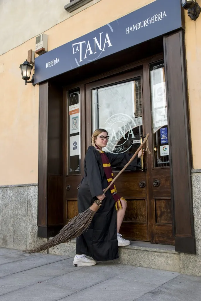 La Tana - Hamburgheria & Birreria | Cameri restaurant in Galliate