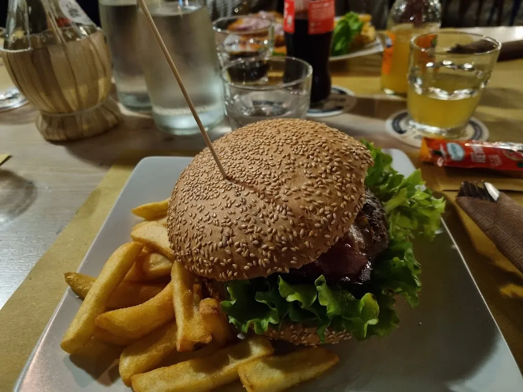 Sass Malò Ristopub Pizzeria_Gattico_slider_image_3