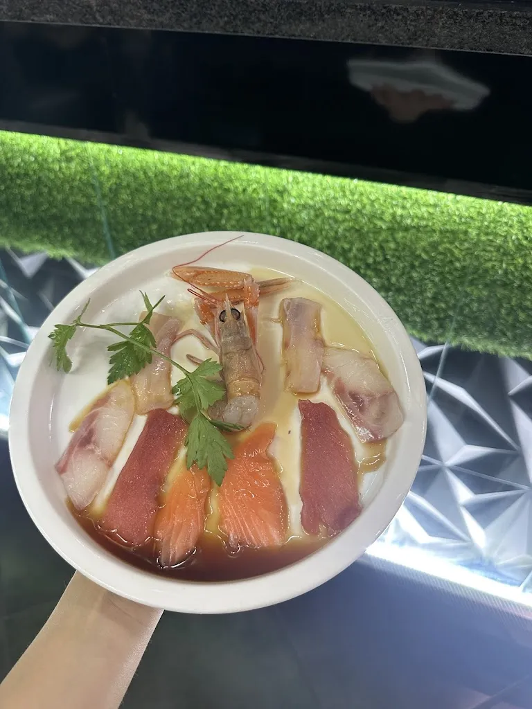 Menu_Hu Restaurant Fusion - Sushi_Gattico_image_1