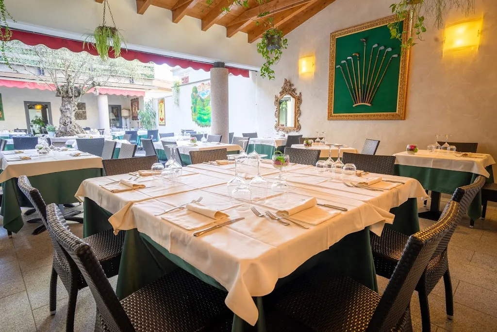 L'Olimpia Trattoria con alloggio restaurant in Gattico