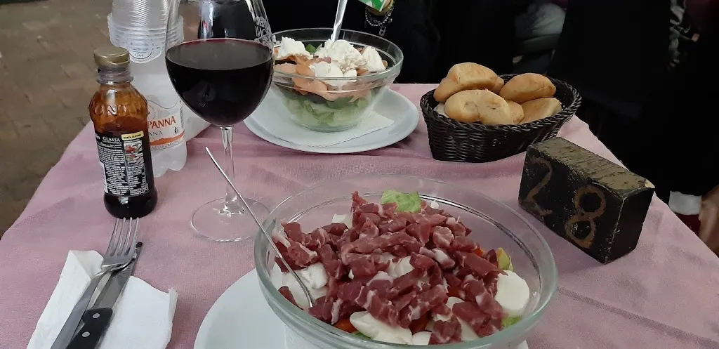 Irene Sciusco_GOLD Fashion pub_Cerignola_review