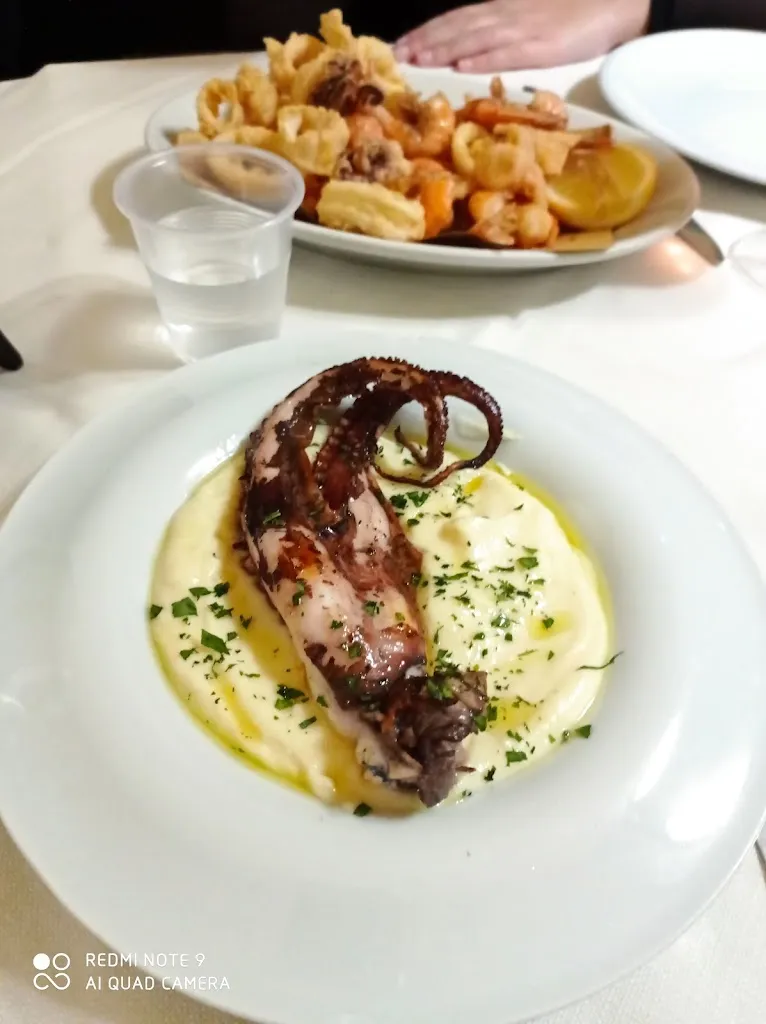 GOLD Fashion pub_Cerignola_slider_image_1