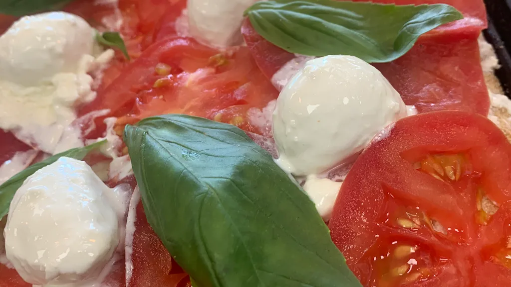 Elia pizza in teglia_Gattico_slider_image_3