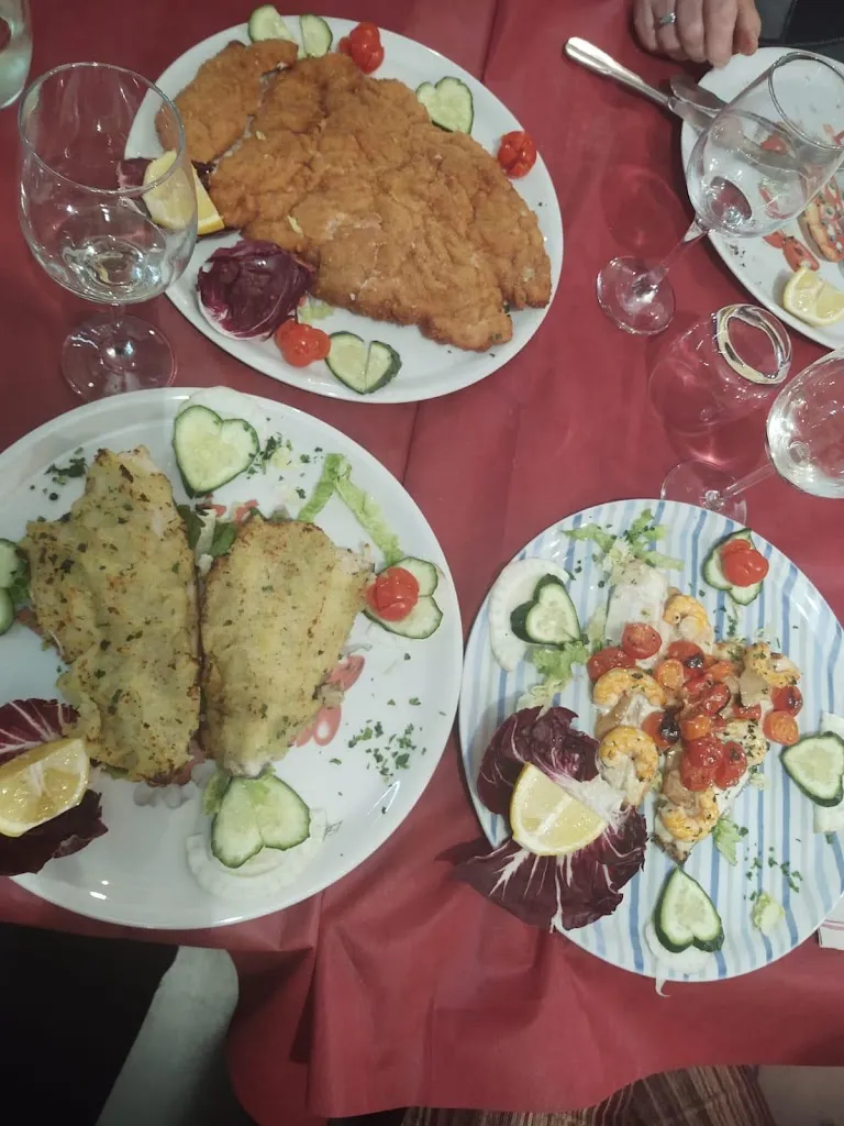 Foto Grafica_Ristorante pizzeria della luna Genola_Genola_review