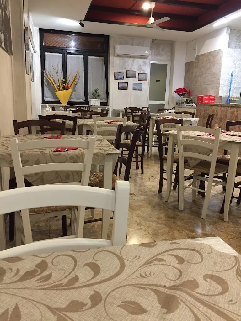 Pizzeria Ristorante LA STREPITOSA restaurant in Gassino Torinese