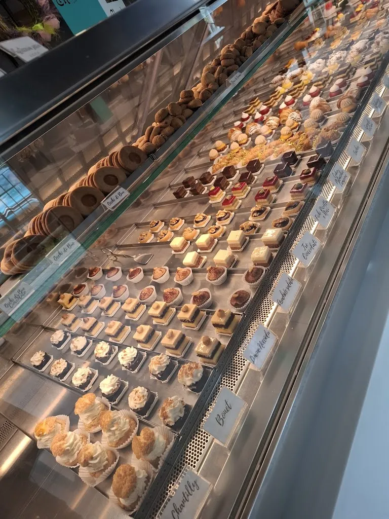 ivenzia faccini_Chocolat Pasticceria Cioccolateria_Gassino Torinese_review