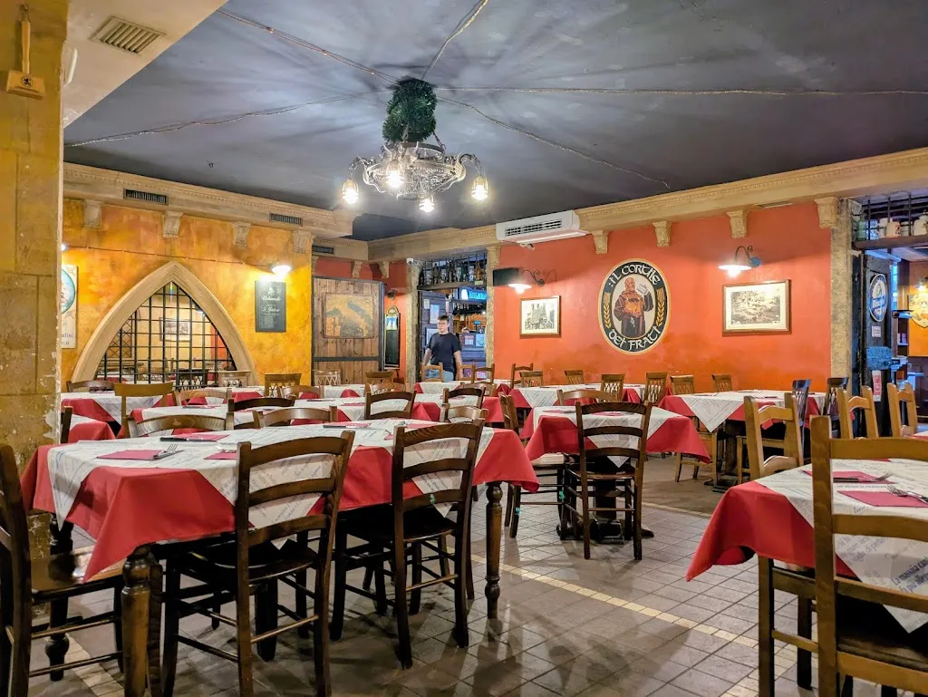 Pizzeria ristorante Il Cortile dei Frati restaurant in Gattinara