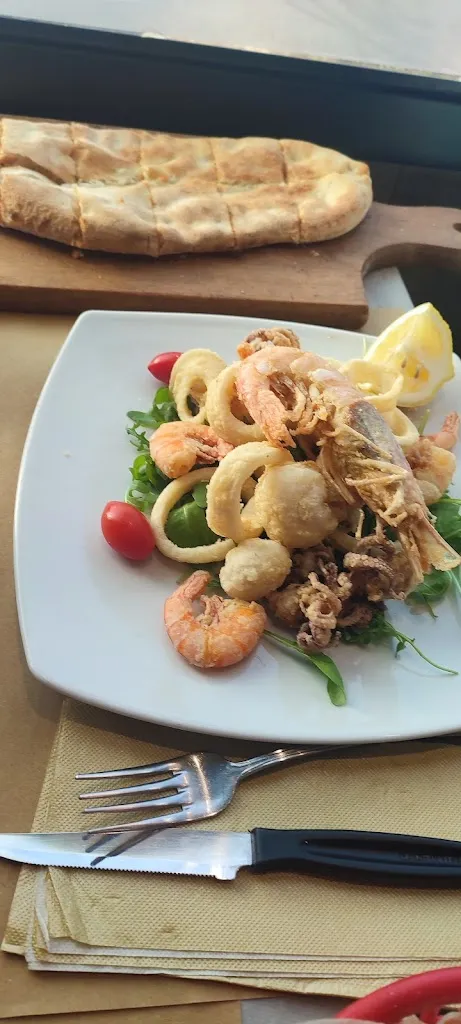 IRENE CARRARA_Pizza Flash da Zio Carmine_Gattinara_review