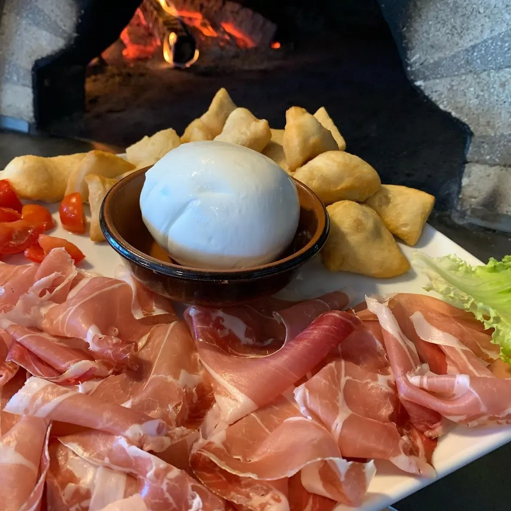 Casa Castagno | Ristorante Griglieria_Gerbole-Zucche_slider_image_2