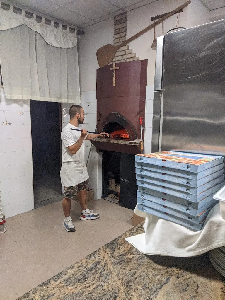 Dmytro Ivanov_La Taverna Di Pop's_Casalincontrada_recensione