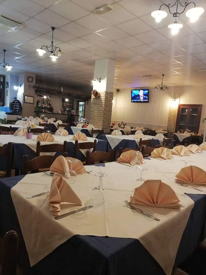 La Taverna Di Pop's restaurant in Casalincontrada