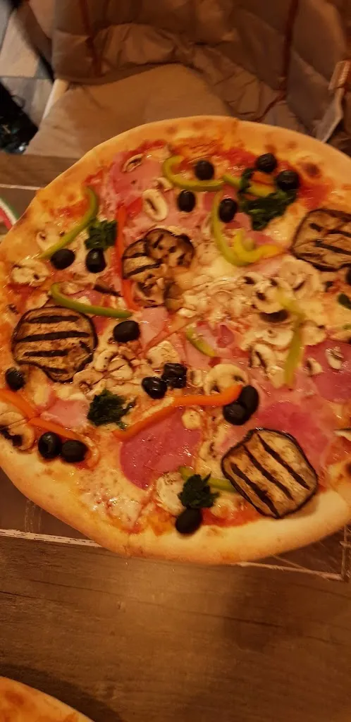 Maja Ott_Pizzeria Il Peperoncino_Gerbole-Zucche_recensione