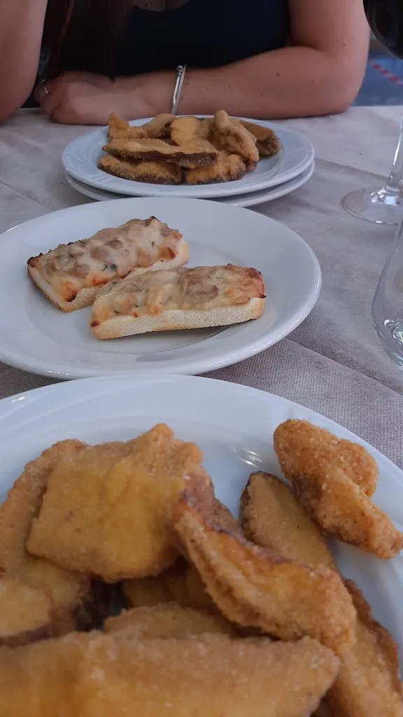 Vale_Trattoria Vecchi Ricordi_Ghiare-Madonna_review