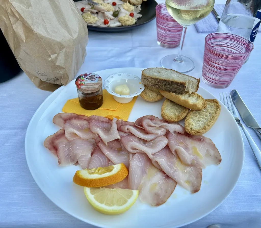 Laerte Oliveira_Trattoria La Canfora_Ghiffa_reseña