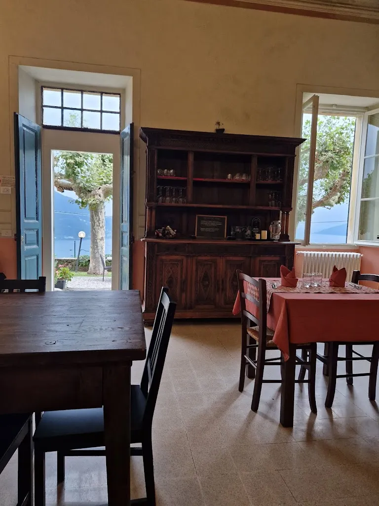 Flora van den Berg - Janssen_Ristorante Locanda a sud_Ghiffa_review