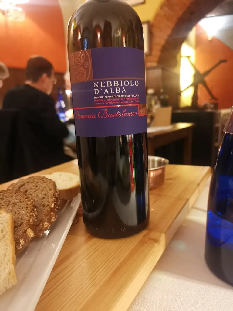 Amanda E Hill_La Tavernetta_Ghiffa_review