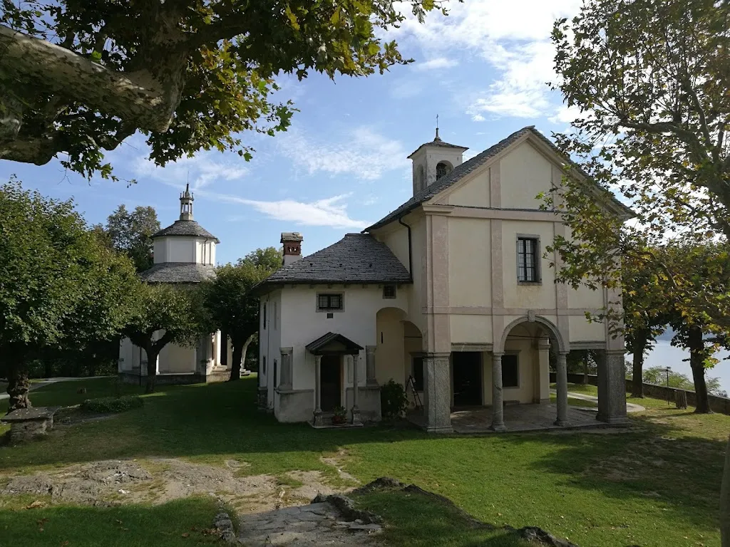 Sacro Monte della Santissima Trinità restaurant in Ghiffa