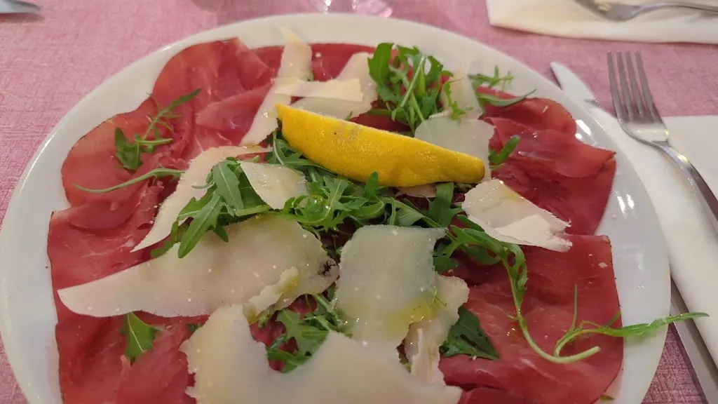 Petite Taverne_Gifflenga_slider_image_2