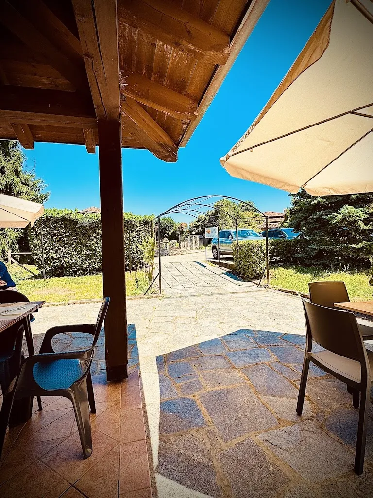 Trattoria La Buteglia_Gignese_slider_image_1