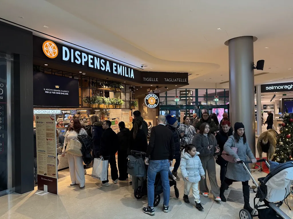 Dispensa Emilia Le Gru restaurant in Gerbido