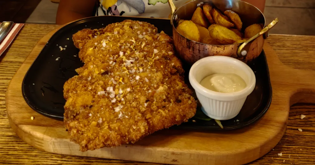 F B_Signorvino Grugliasco_Gerbido_review