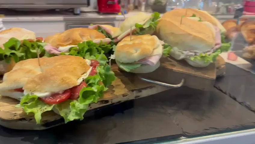 Caffetteria Bistrò_Gerbido_slider_image_2