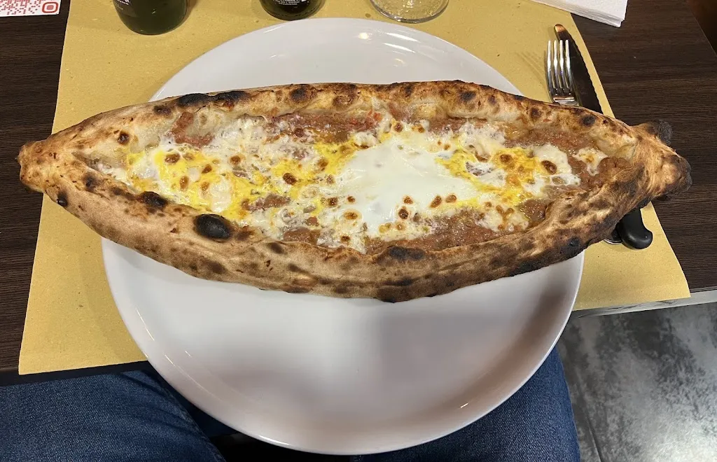 Istanbul - Pizzeria forno a legna_Gerbido_slider_image_3